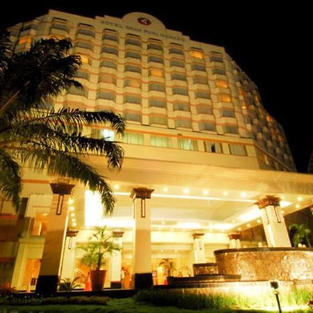 Hotel Gran Puri Manado Zewnętrze zdjęcie