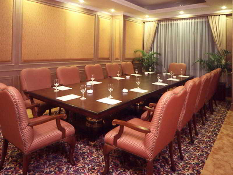Hotel Gran Puri Manado Zewnętrze zdjęcie