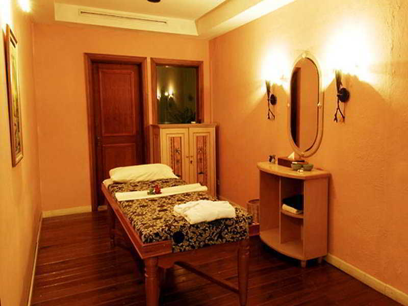 Hotel Gran Puri Manado Zewnętrze zdjęcie